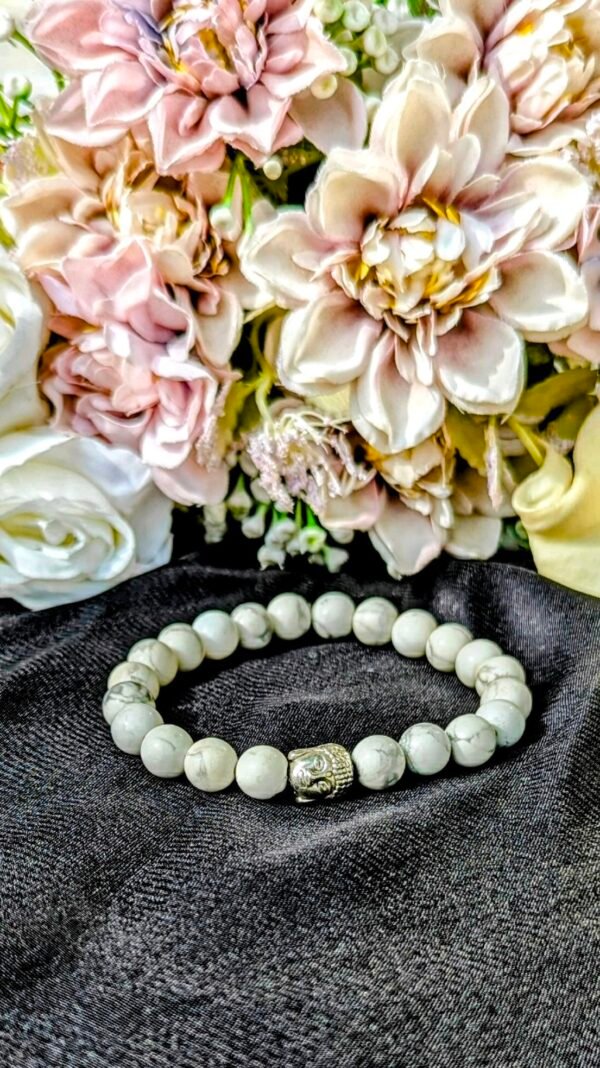 Howlite Bracelet - Image 3
